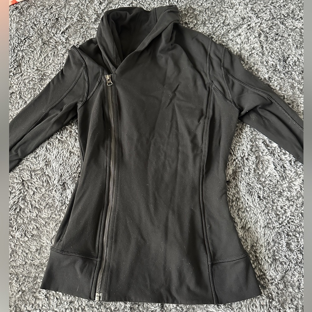 lululemon asymmetrical jacket